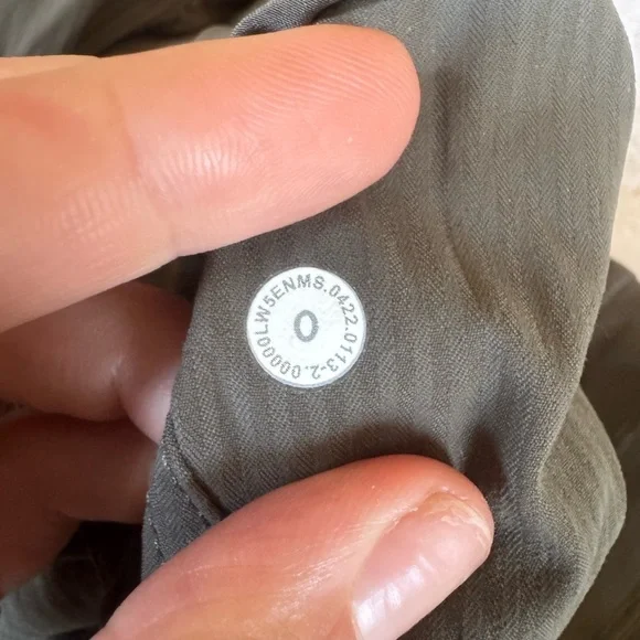 Lululemon Dance Studio Joggers size 0 007-A